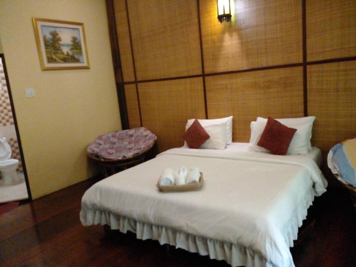 Baansuanleelawadee Resort Amphawa Dış mekan fotoğraf