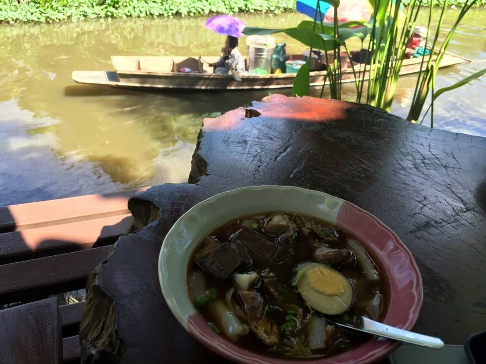 Baansuanleelawadee Resort Amphawa Dış mekan fotoğraf