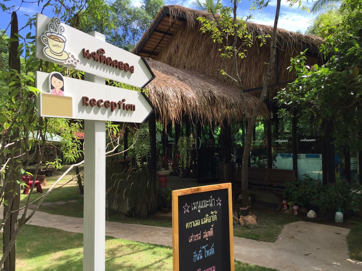 Baansuanleelawadee Resort Amphawa Dış mekan fotoğraf
